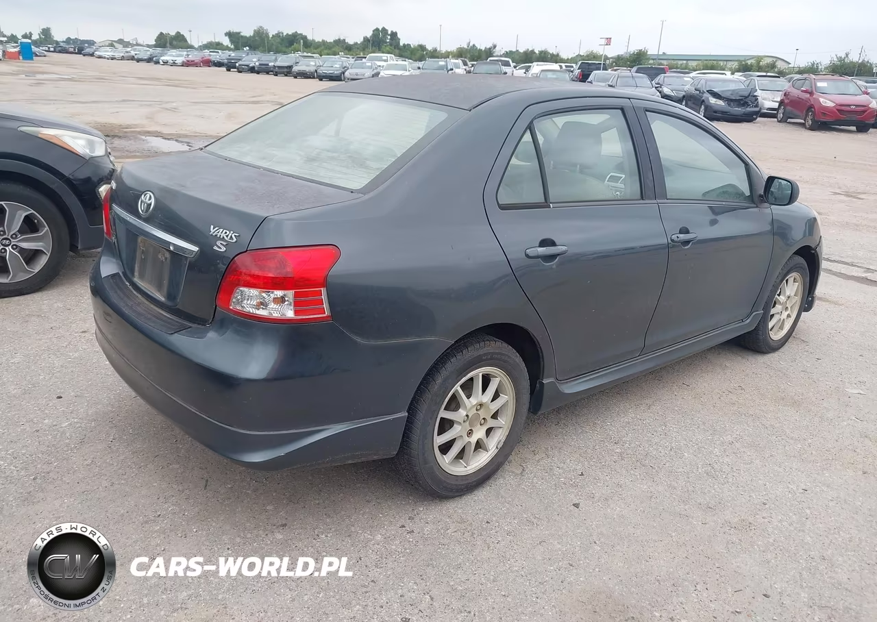 2007 Toyota Yaris S VIN:JTDBT923471111117 - 4