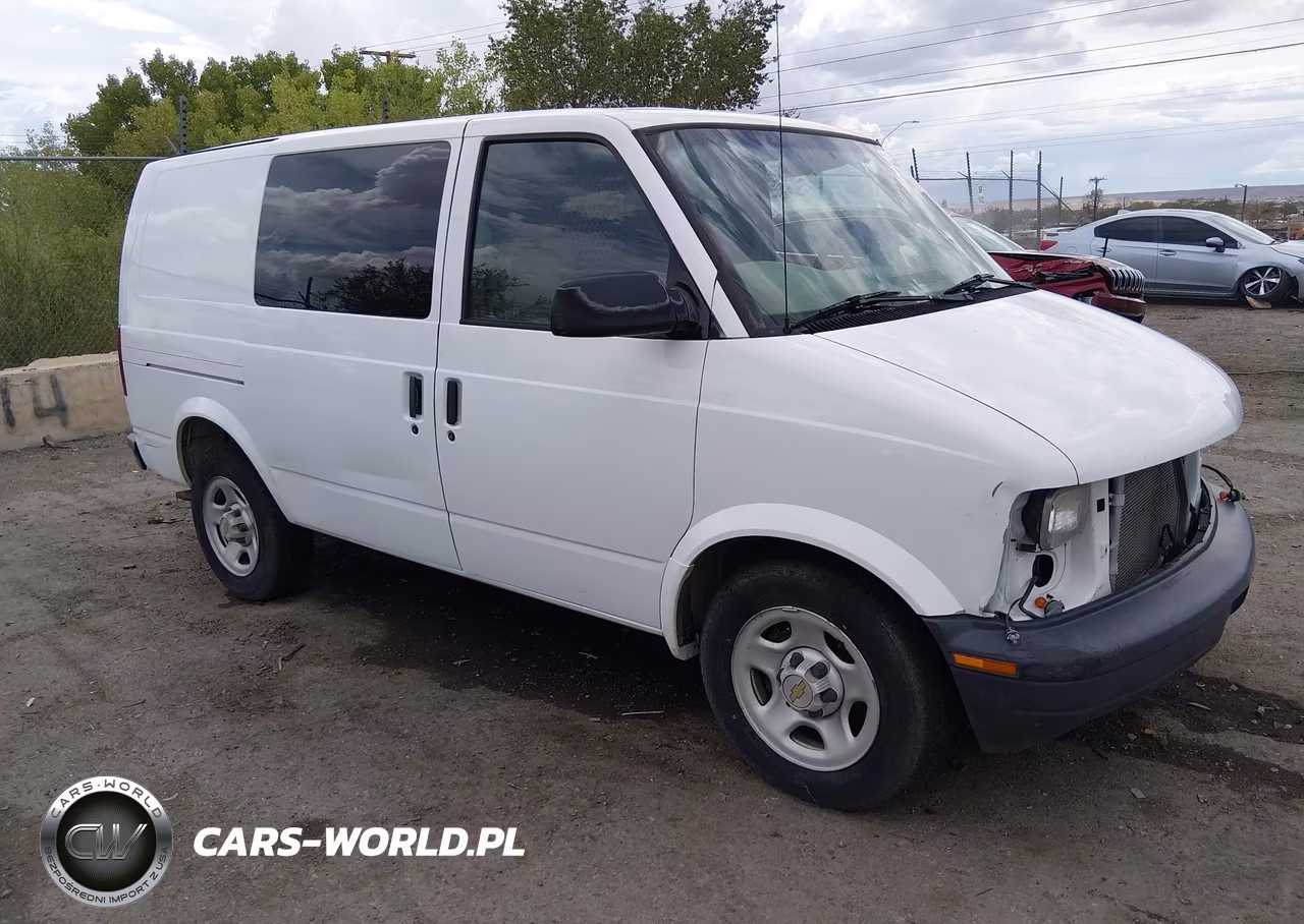 2004 Chevrolet Astro – zdjęcie 1 z 12