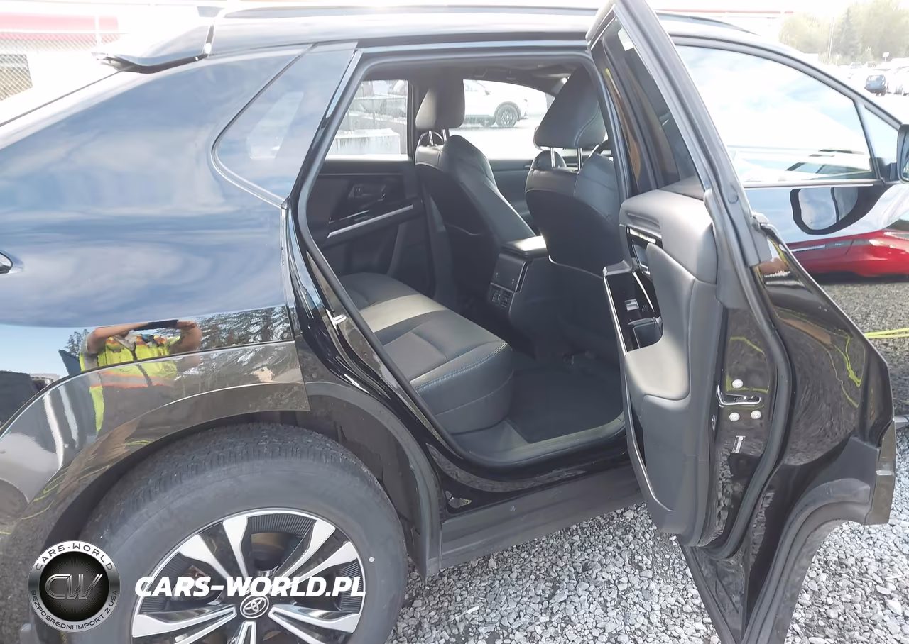 2025 Toyota Bz4X Xle VIN:JTMABACA4SA100396 - 8