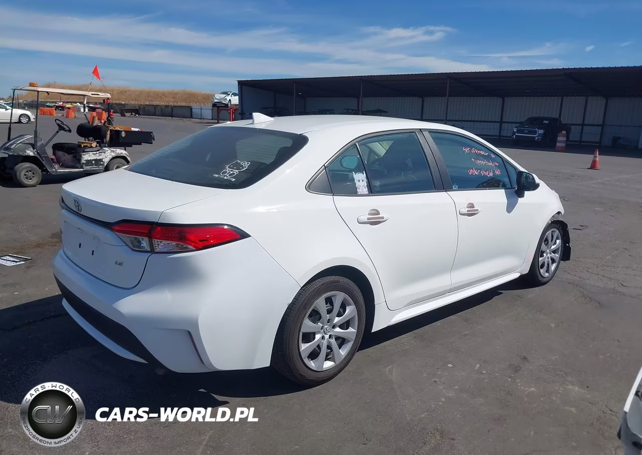 2021 Toyota Corolla Le VIN:5YFEPMAE8MP255591 - 4