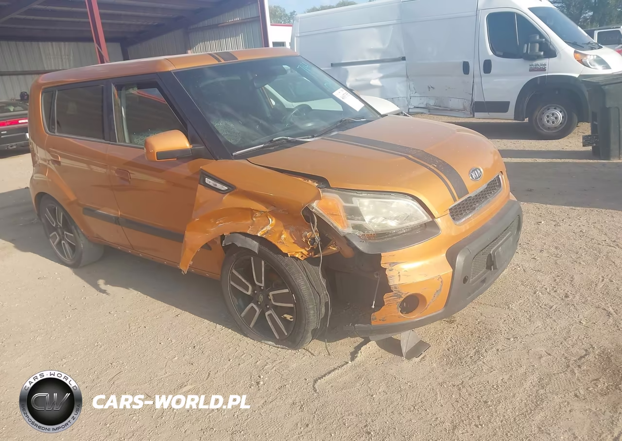 2010 Kia Soul +
