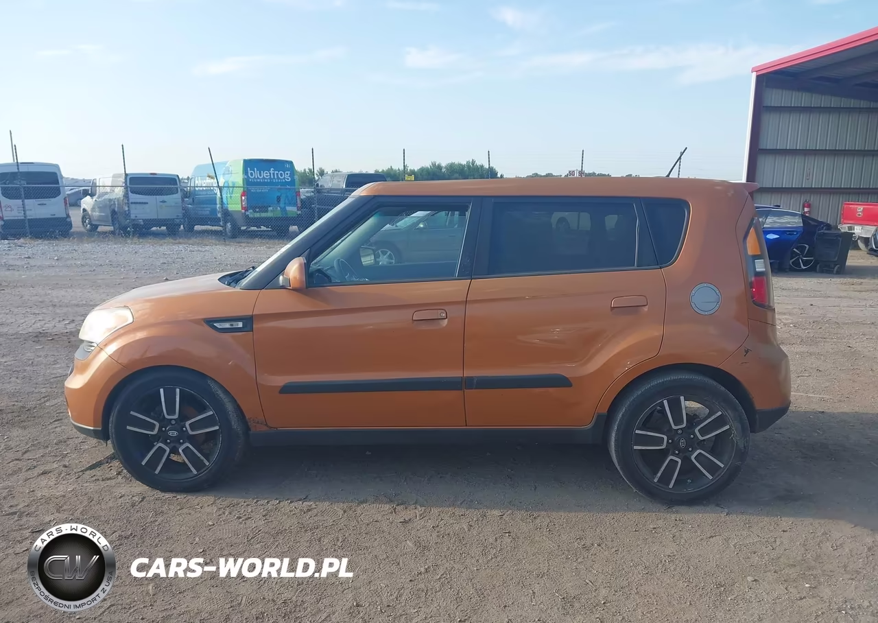 2010 Kia Soul + VIN:KNDJT2A28A7107958 - 14