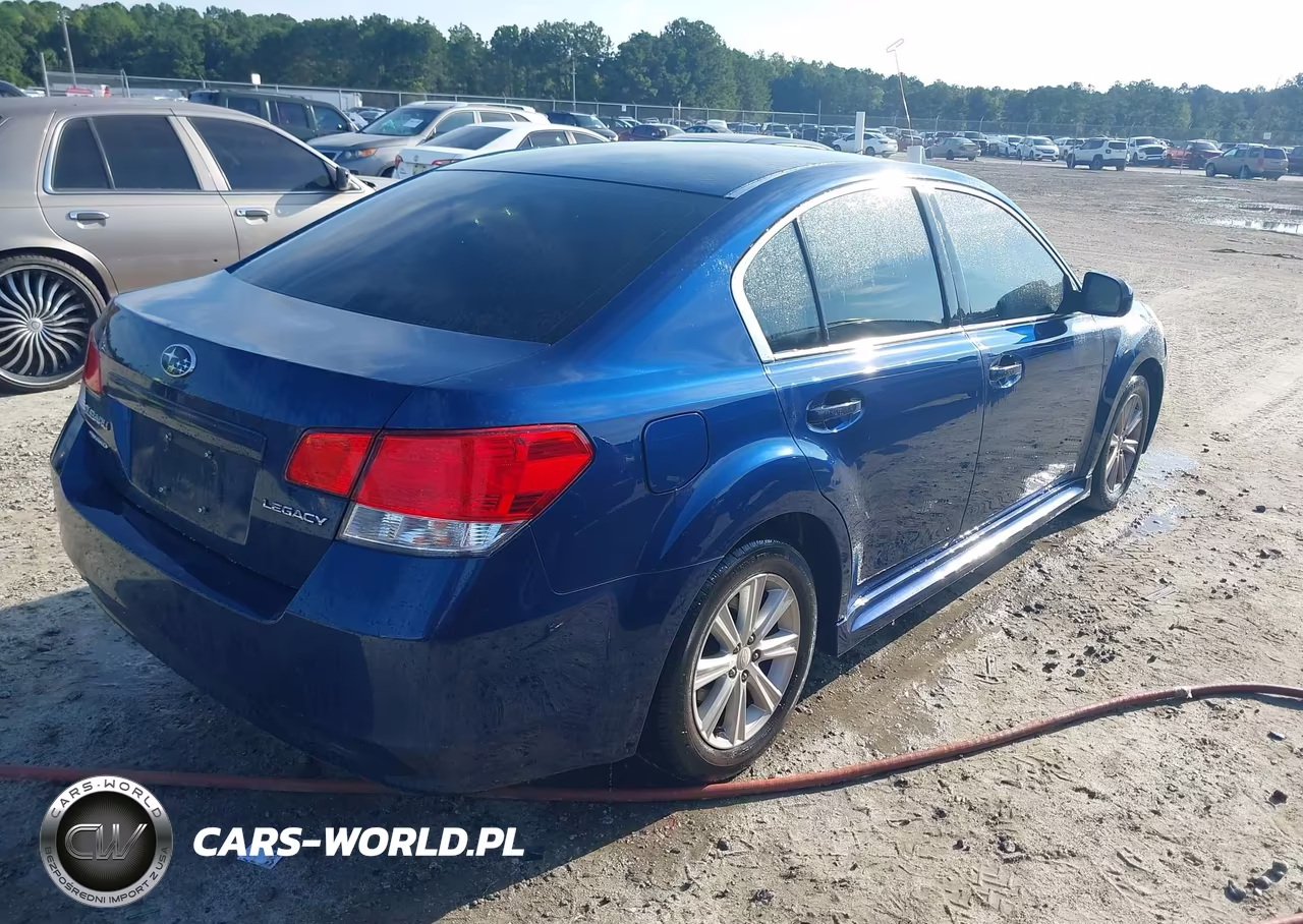 2010 Subaru Legacy 2.5I Premium VIN:4S3BMAD64A1245638 - 4