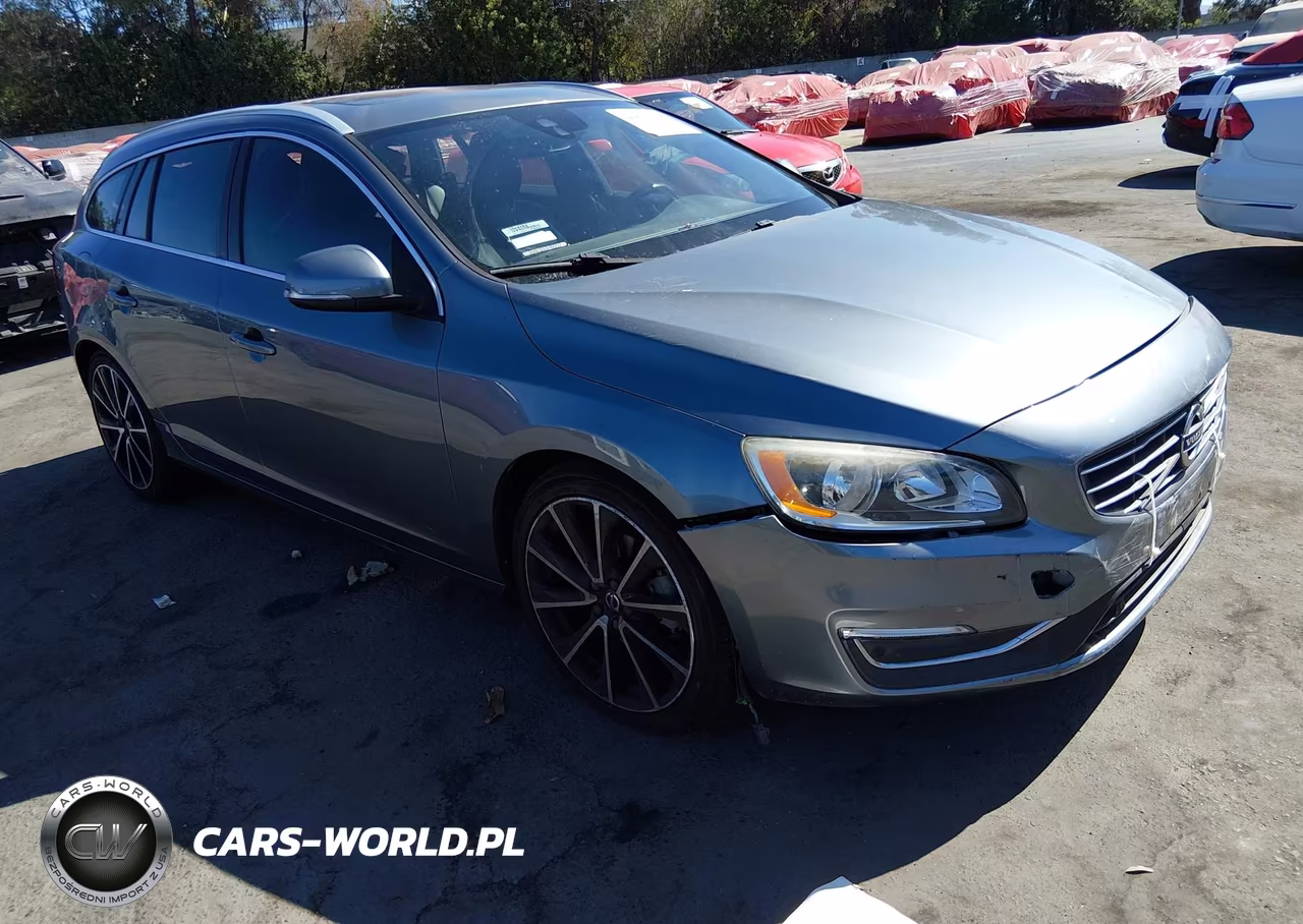2017 Volvo V60 T5 Premier – zdjęcie 1 z 18
