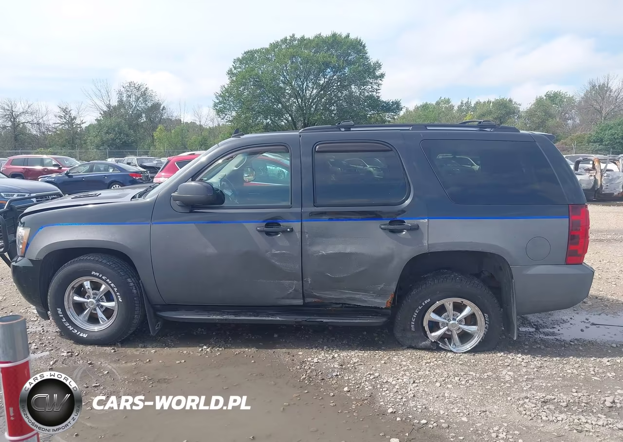 2011 Chevrolet Tahoe Lt VIN:1GNSKBE05BR132233 - 14