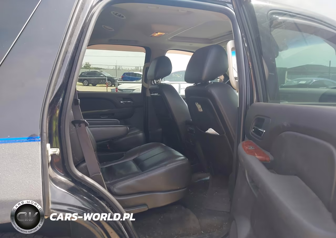 2011 Chevrolet Tahoe Lt VIN:1GNSKBE05BR132233 - 8