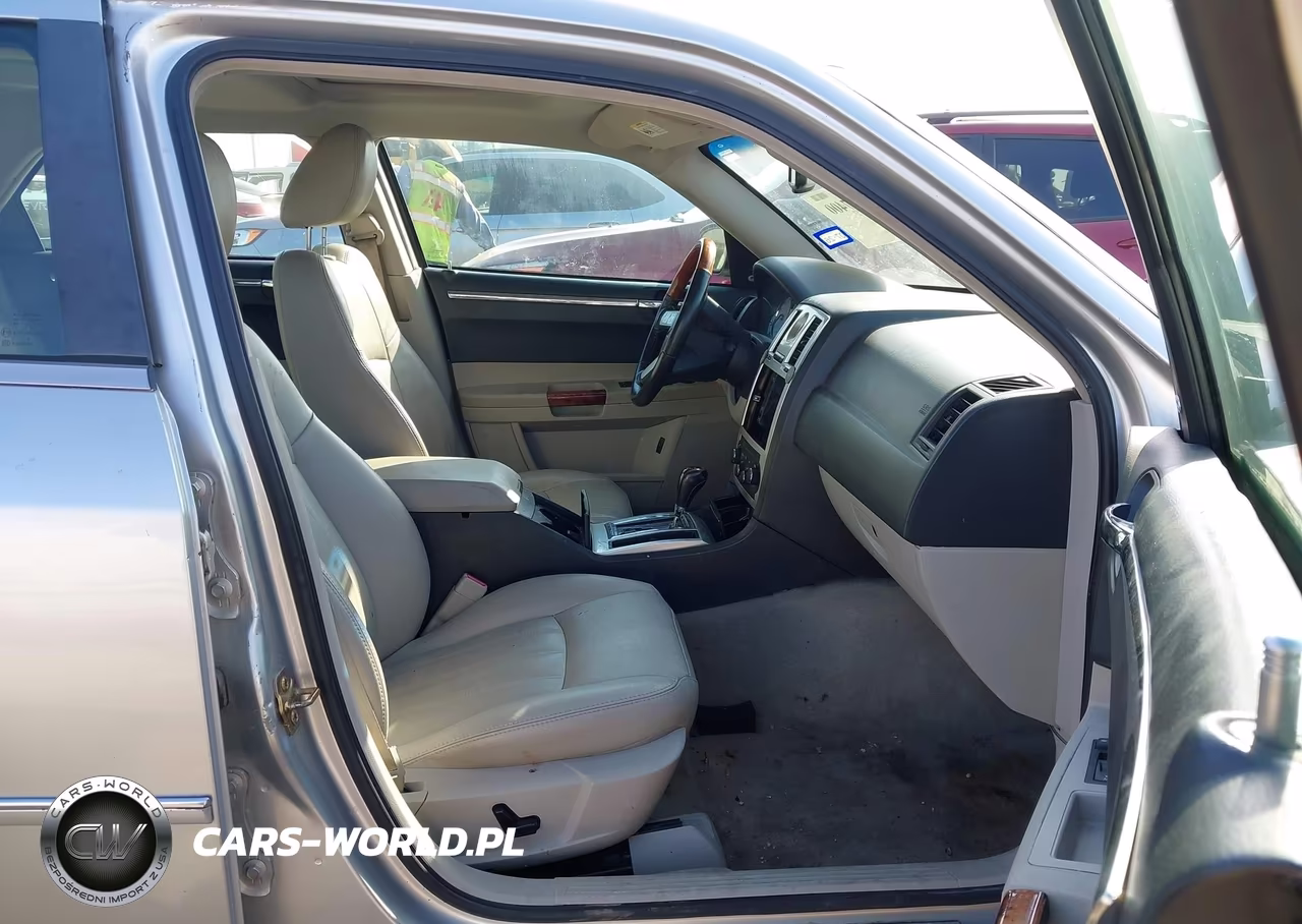 2006 Chrysler 300C VIN:2C3KA63H26H498155 - 5