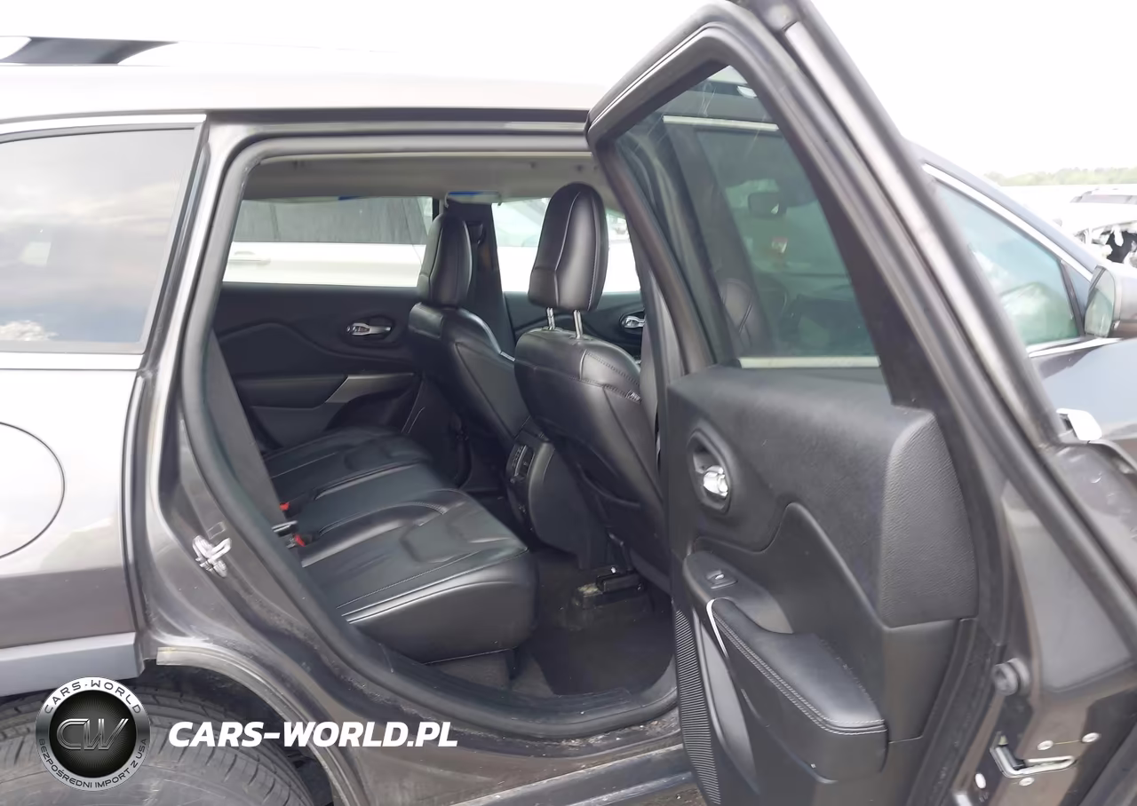 2021 Jeep Cherokee Limited 4X4 VIN:1C4PJMDXXMD177602 - 8
