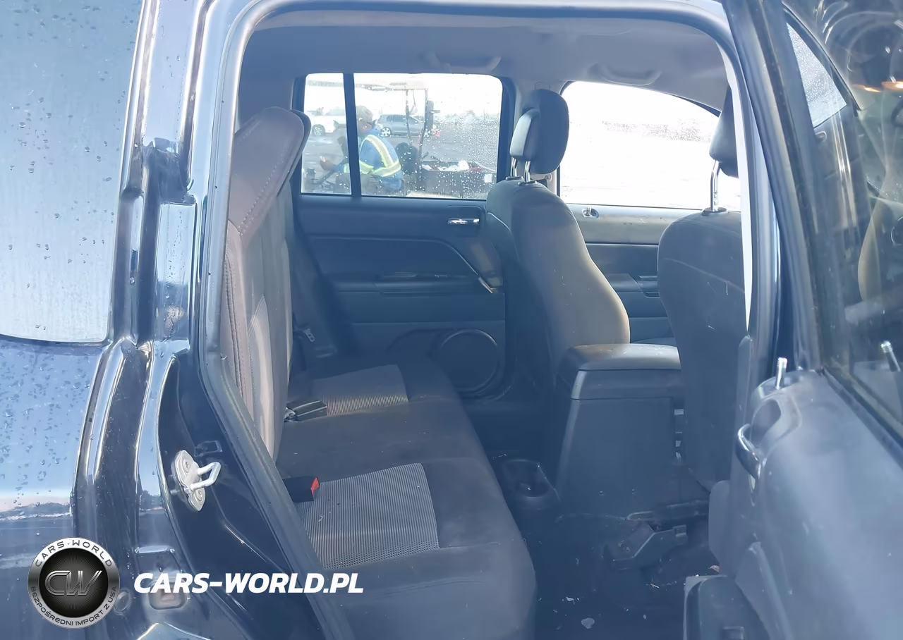 2011 Jeep Compass VIN:1J4NT1FB7BD196701 - 8