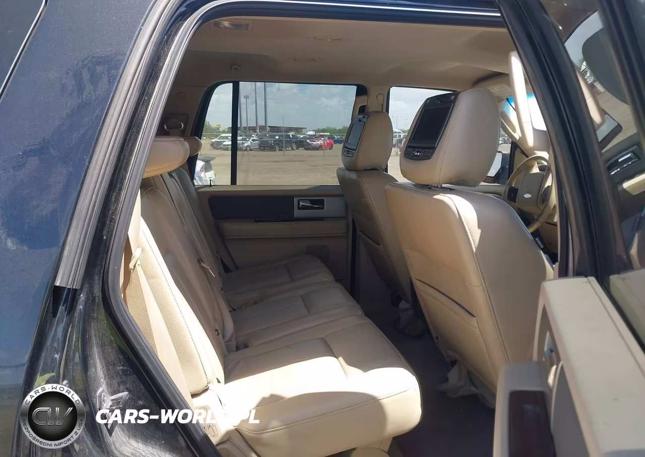 2012 Ford Expedition Xlt VIN:1FMJU1H55CEF15206 - 8