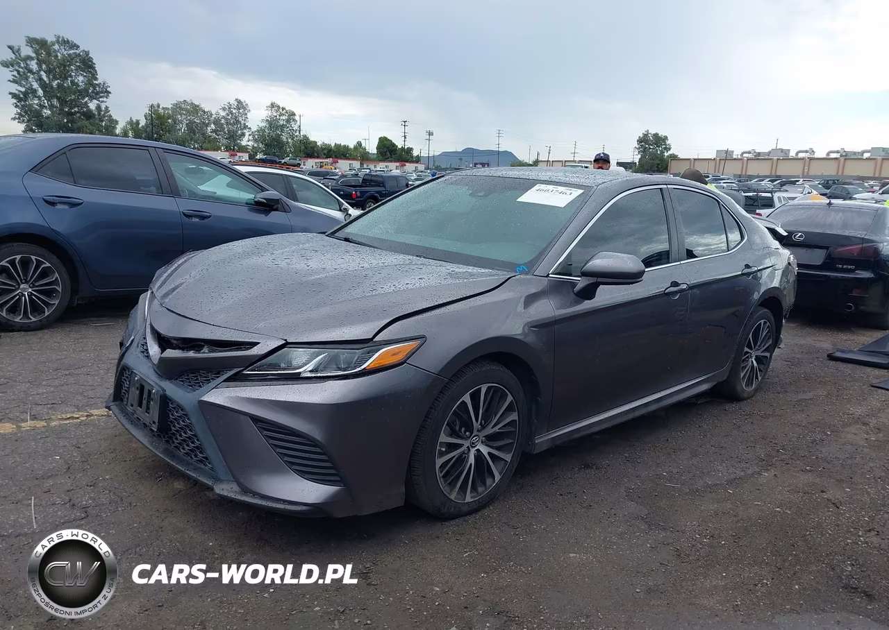 2018 Toyota Camry Se VIN:4T1B11HK4JU643149 - 2