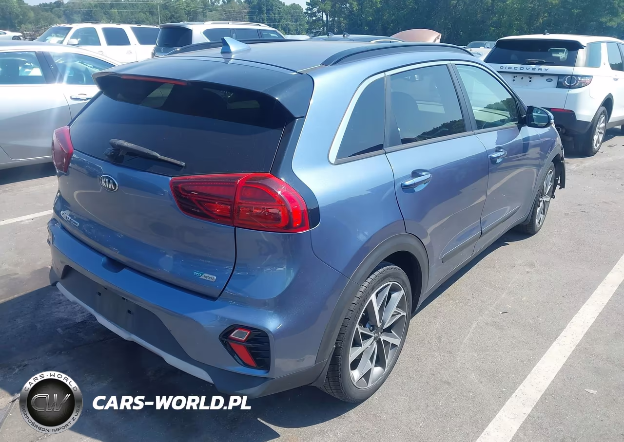 2020 Kia Niro Touring Special Edition VIN:KNDCC3LC4L5444114 - 4