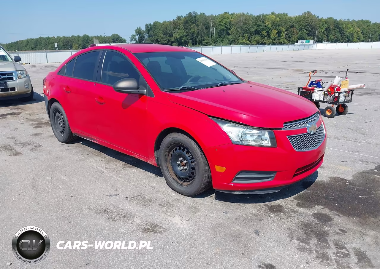 2014 Chevrolet Cruze Ls Auto – zdjęcie 1 z 11