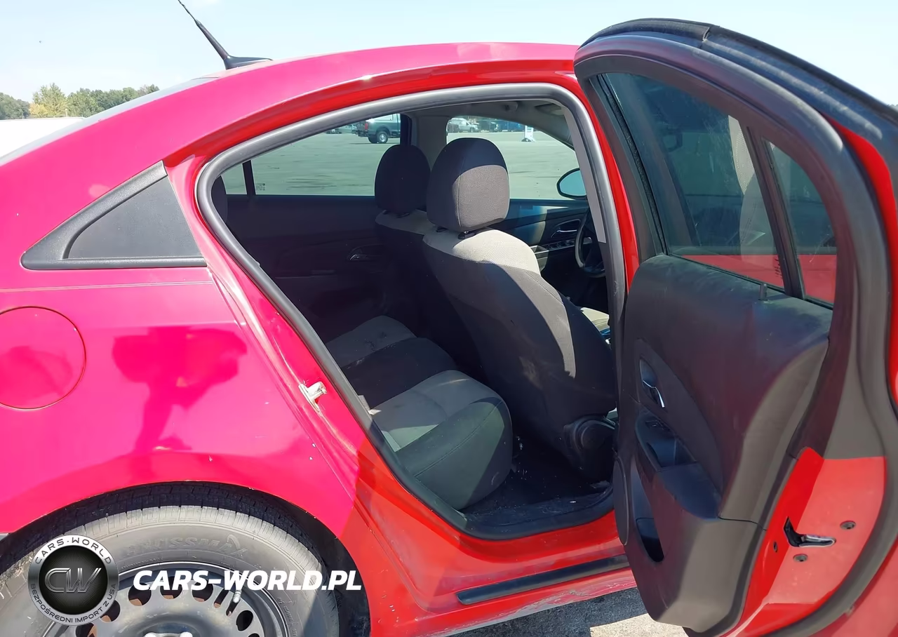 2014 Chevrolet Cruze Ls Auto VIN:1G1PA5SH0E7346004 - 8