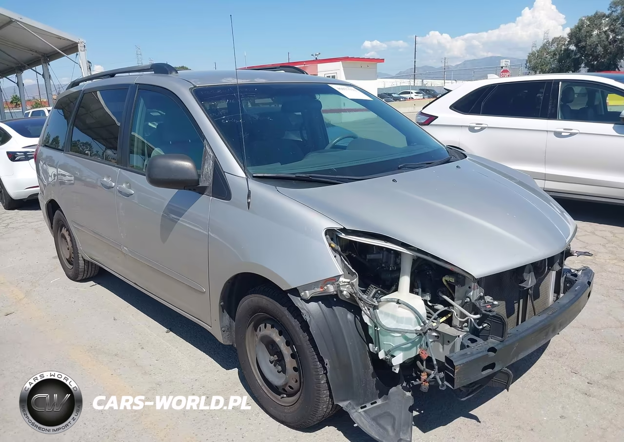 2010 Toyota Sienna Ce