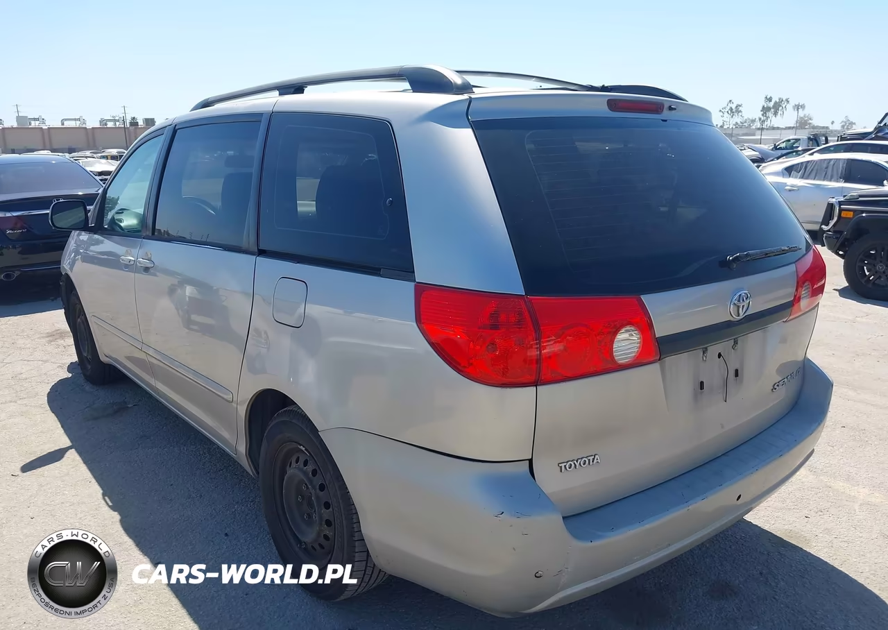 2010 Toyota Sienna Ce VIN:5TDKK4CC4AS312692 - 3