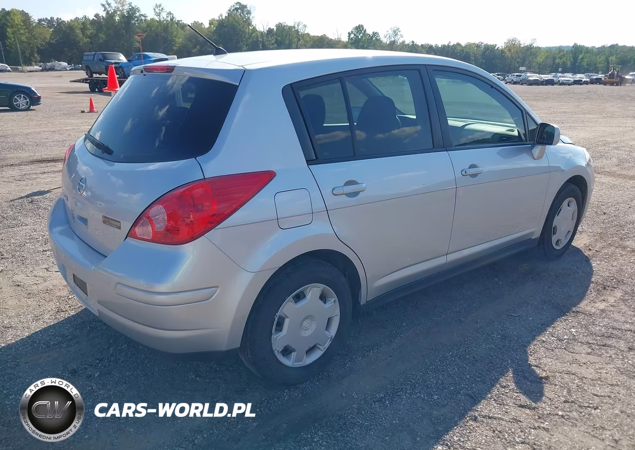 2009 Nissan Versa 1.8S VIN:3N1BC13E39L463007 - 4