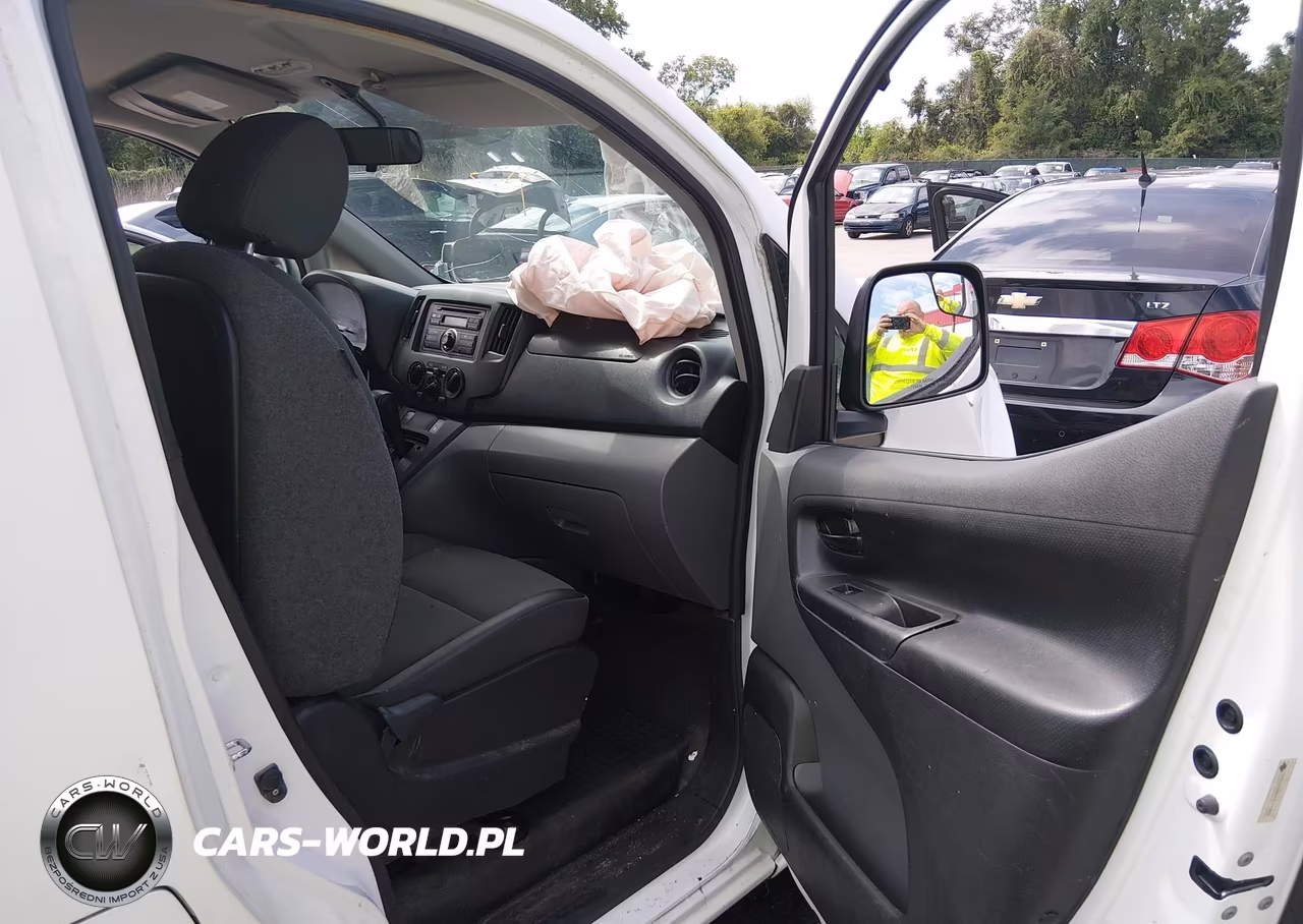 2015 Nissan Nv200 S-Sv VIN:3N6CM0KN9FK715819 - 5