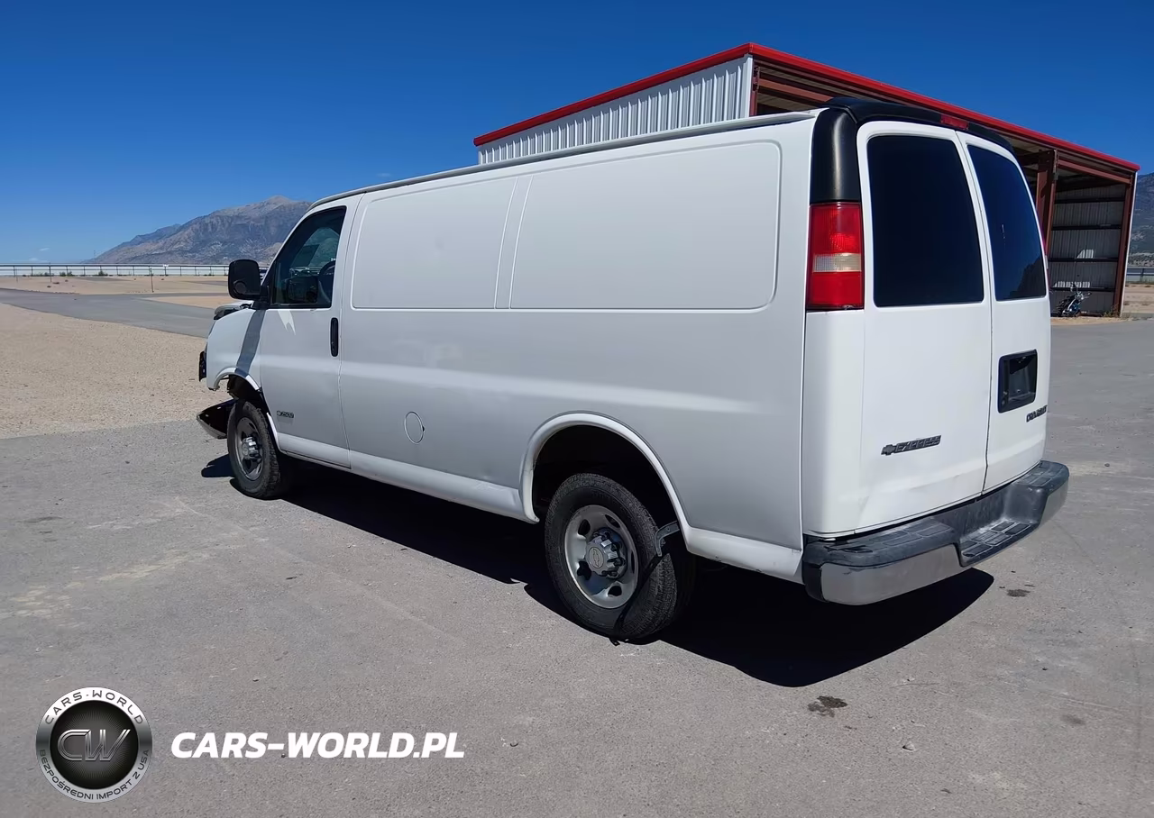 2006 Chevrolet Express Work Van VIN:1GCGG25U261180313 - 3