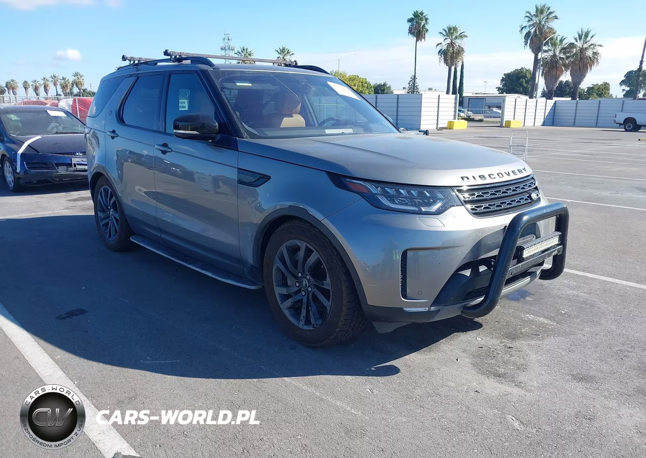 2018 Land Rover Discovery Hse Luxury VIN:SALRT2RV1JA054355 - 1