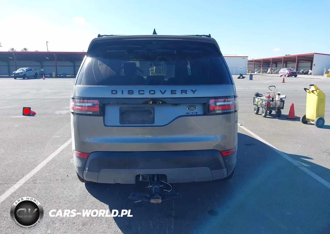 2018 Land Rover Discovery Hse Luxury VIN:SALRT2RV1JA054355 - 16