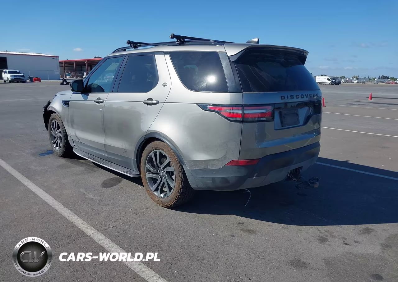 2018 Land Rover Discovery Hse Luxury VIN:SALRT2RV1JA054355 - 3