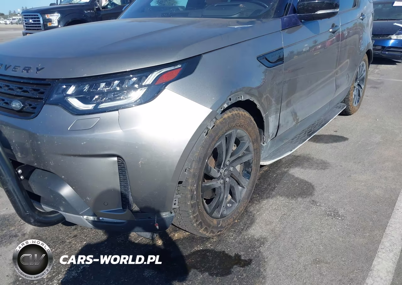 2018 Land Rover Discovery Hse Luxury VIN:SALRT2RV1JA054355 - 6