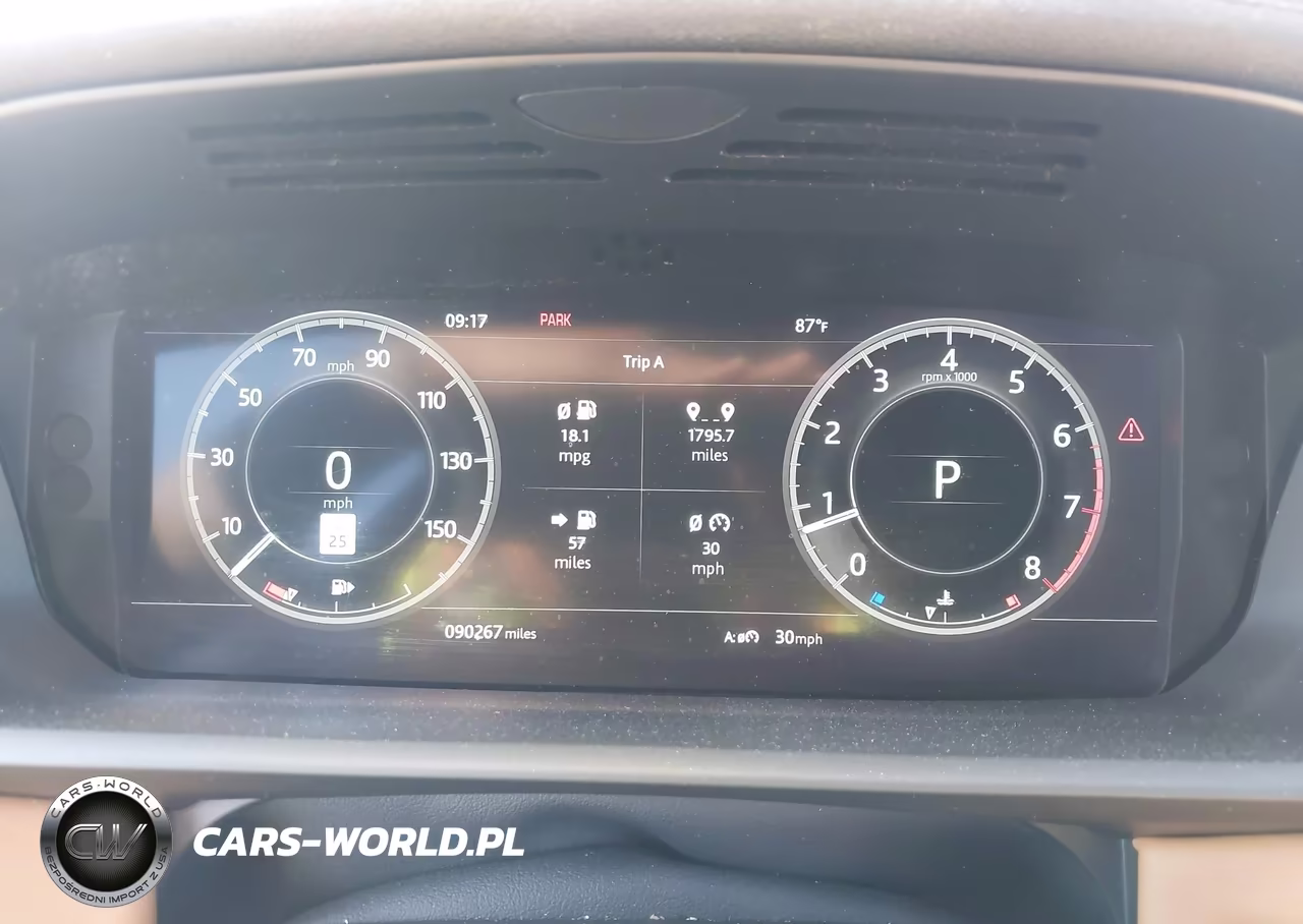 2018 Land Rover Discovery Hse Luxury VIN:SALRT2RV1JA054355 - 7