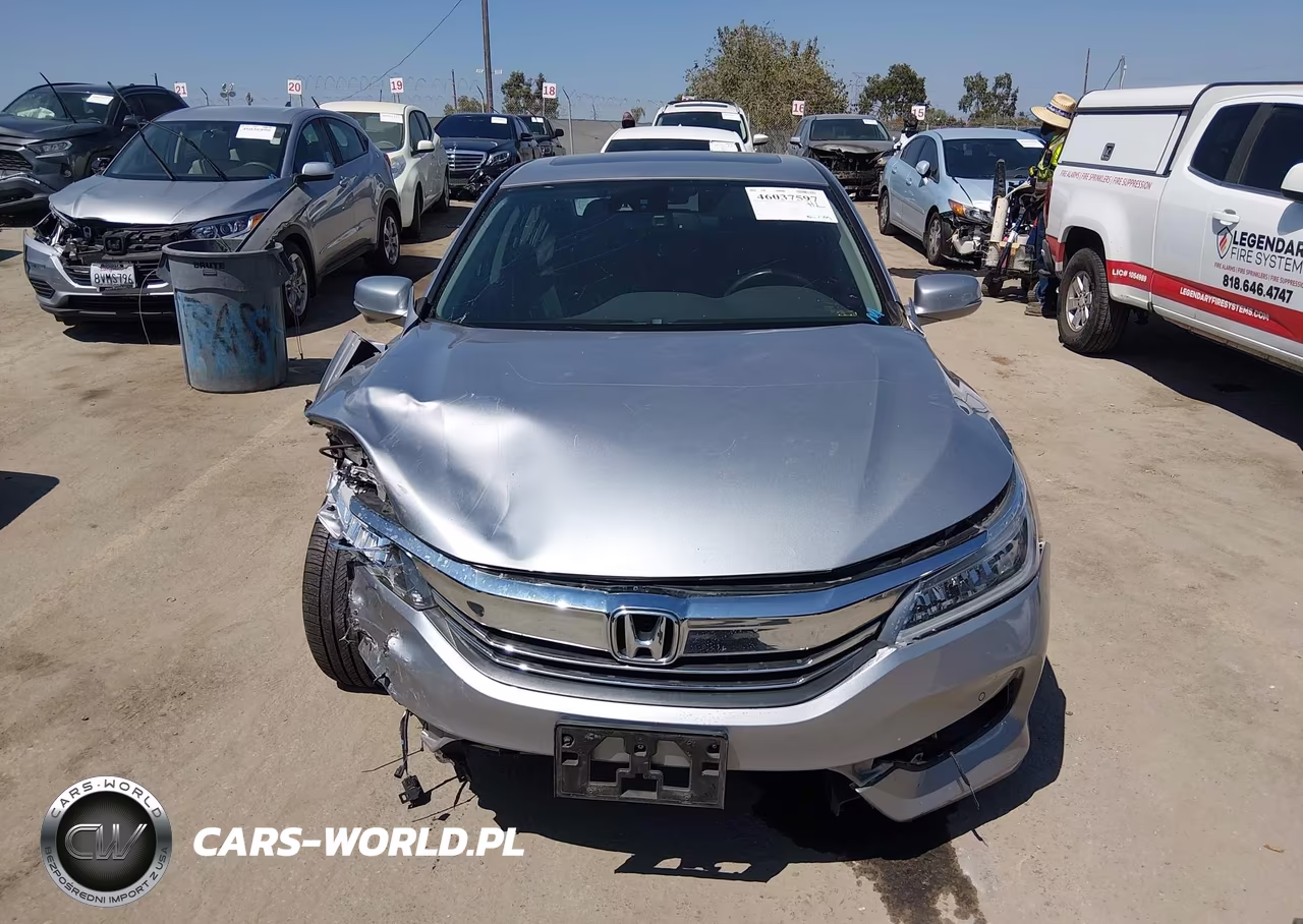 2016 Honda Accord Touring VIN:1HGCR3F94GA021725 - 12