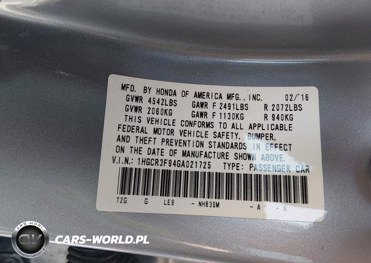 2016 Honda Accord Touring VIN:1HGCR3F94GA021725 - 9