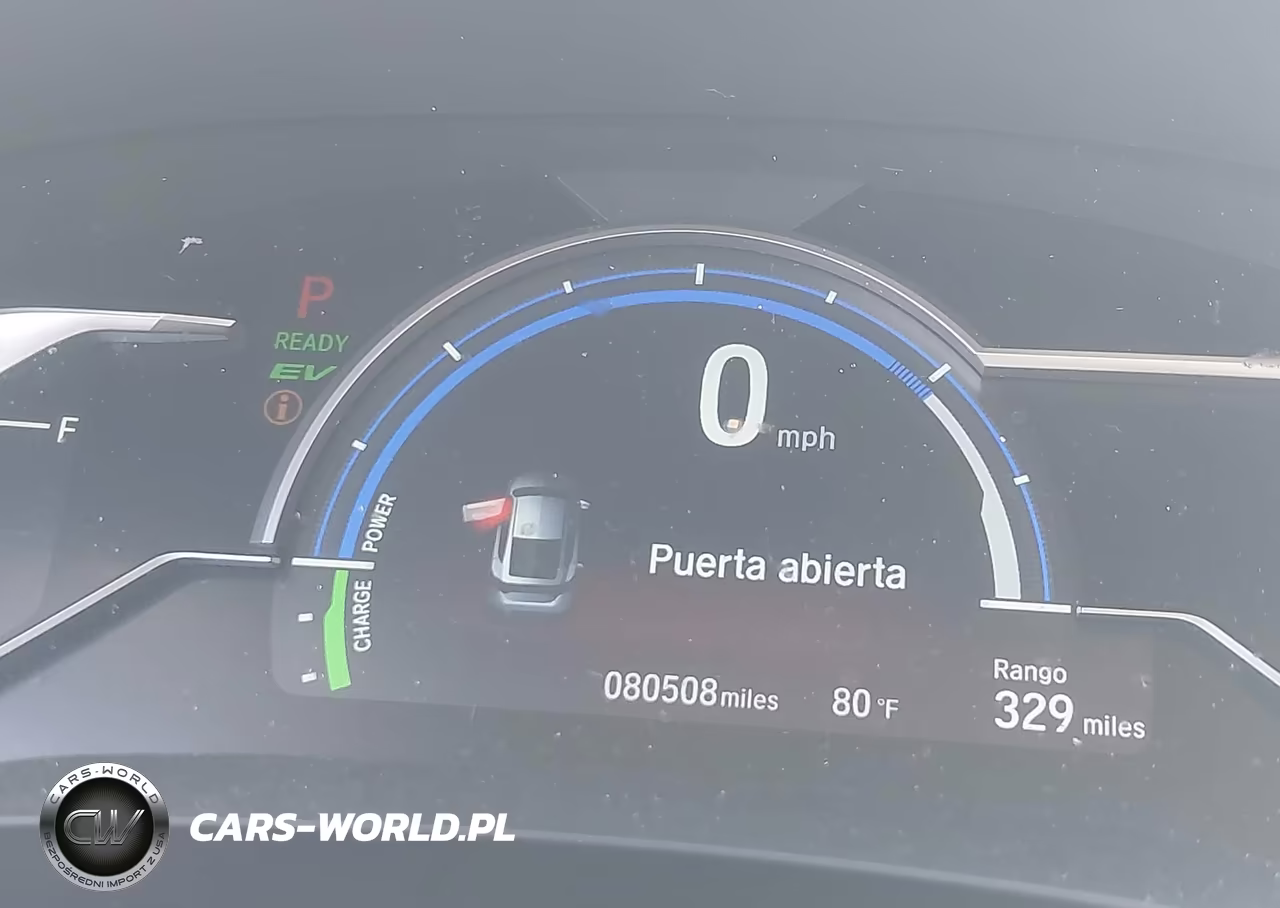 2018 Honda Clarity Plug-In Hybrid Touring VIN:JHMZC5F38JC005586 - 16