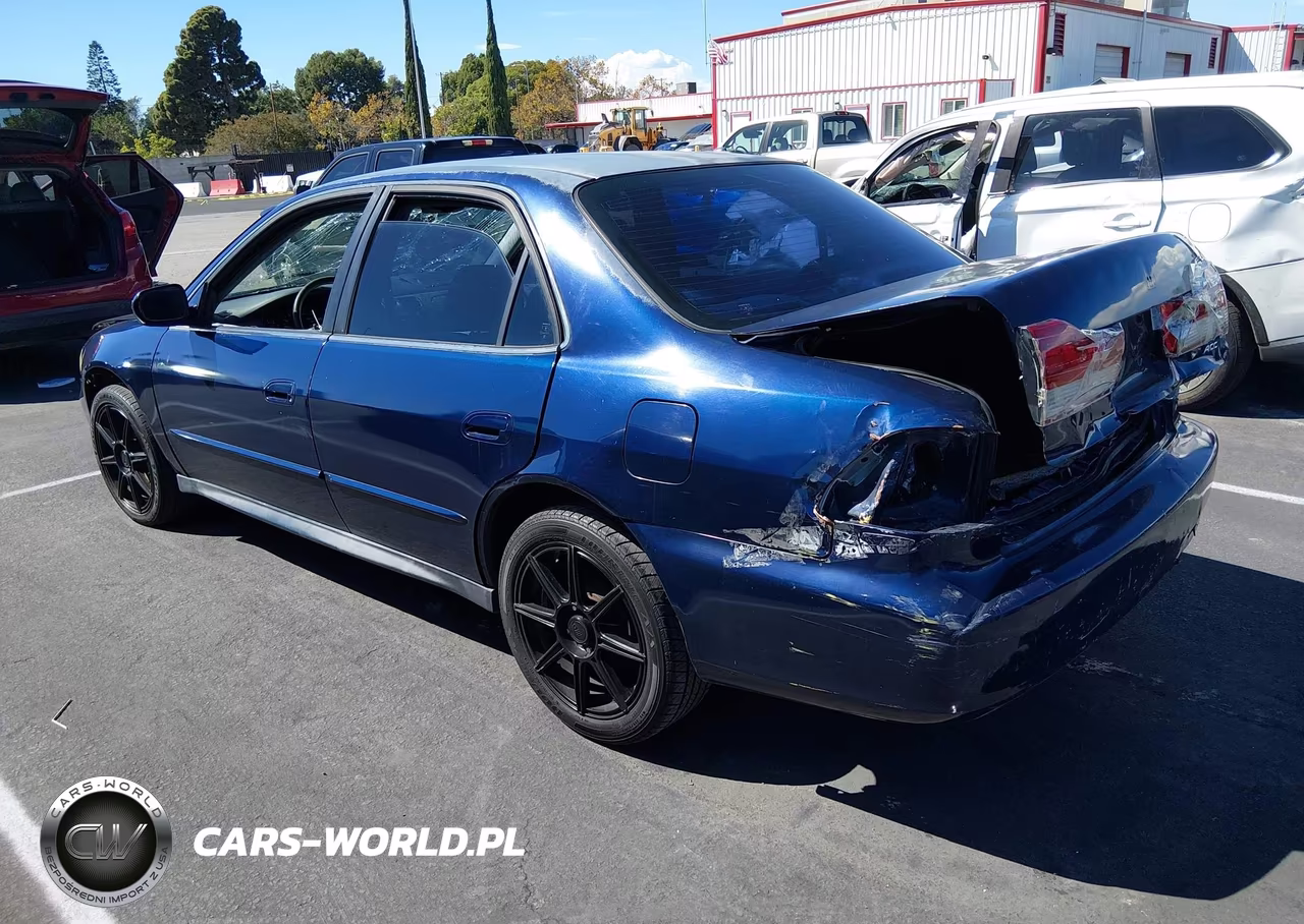2001 Honda Accord 2.3 Lx VIN:JHMCG66511C007374 - 3