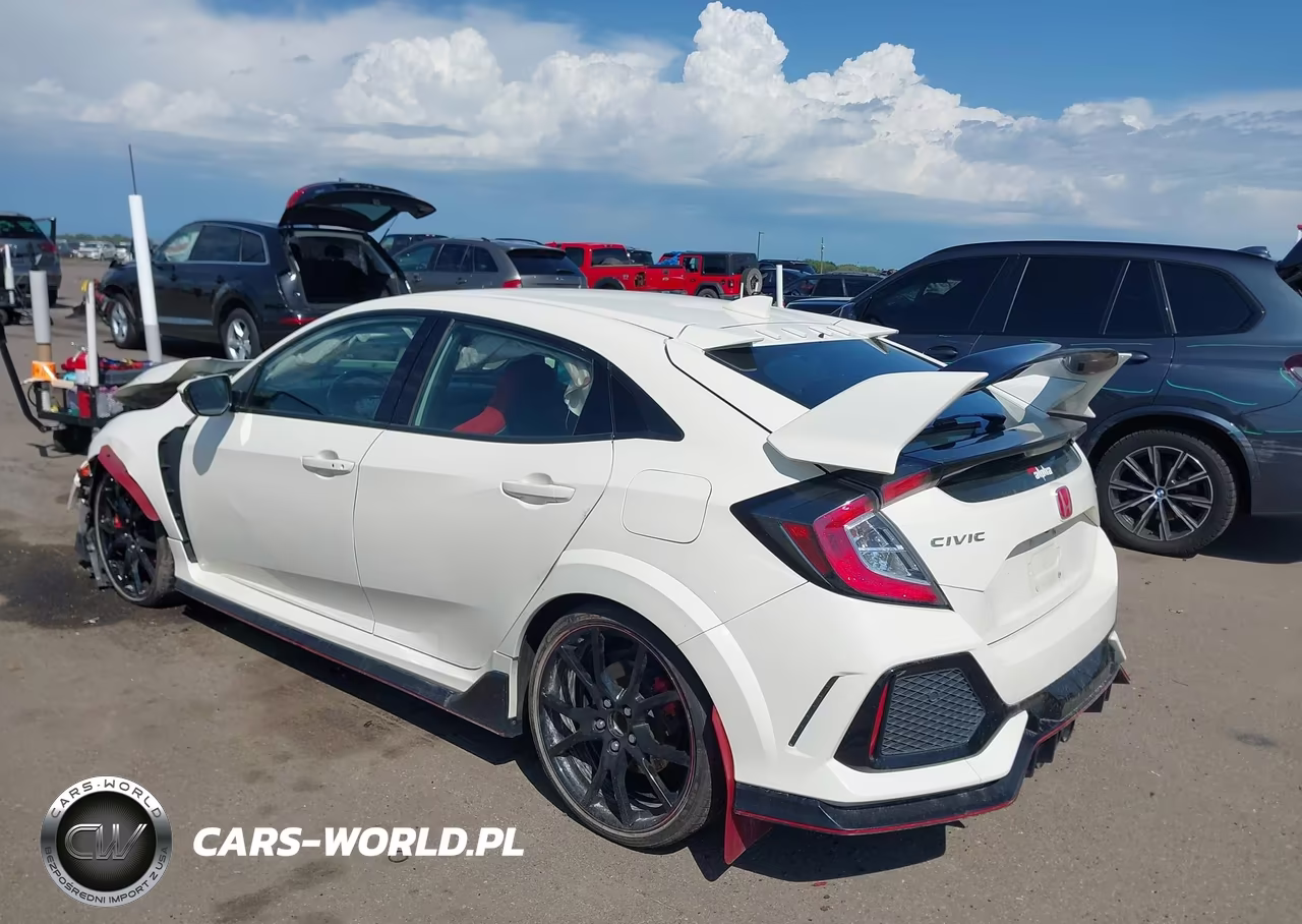 2019 Honda Civic Type R Touring VIN:SHHFK8G73KU204994 - 3