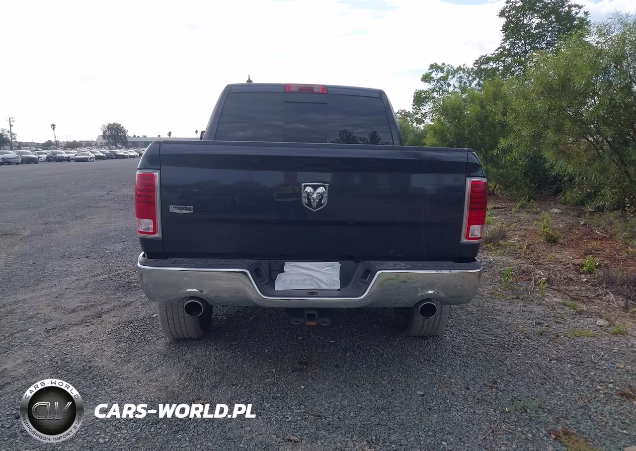 2019 Ram 1500 Classic Laramie 4X2 5'7 Box VIN:1C6RR6NMXKS707505 - 15