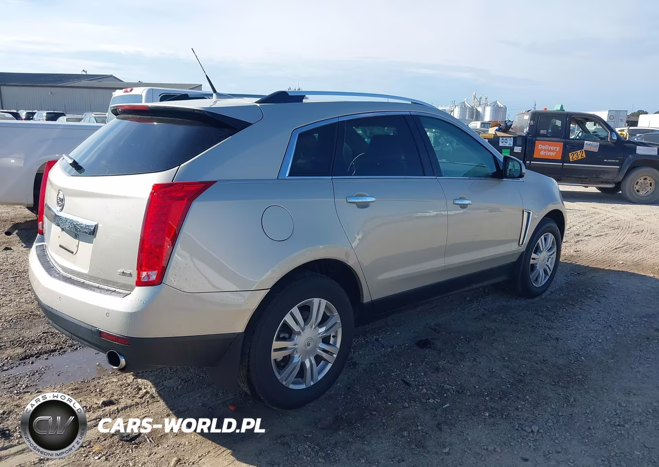 2013 Cadillac Srx Luxury Collection VIN:3GYFNCE33DS615666 - 4