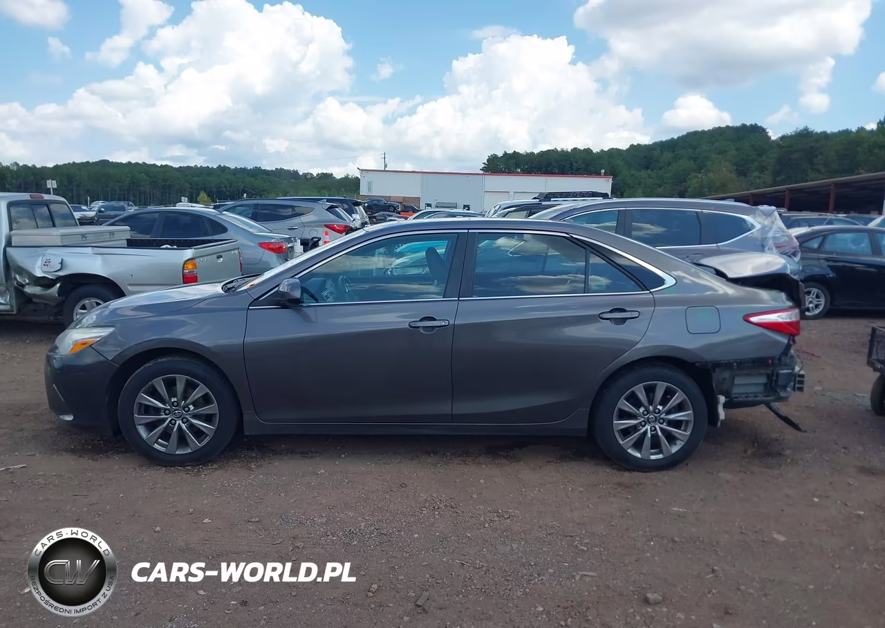 2017 Toyota Camry Xle VIN:4T1BF1FK8HU737727 - 15