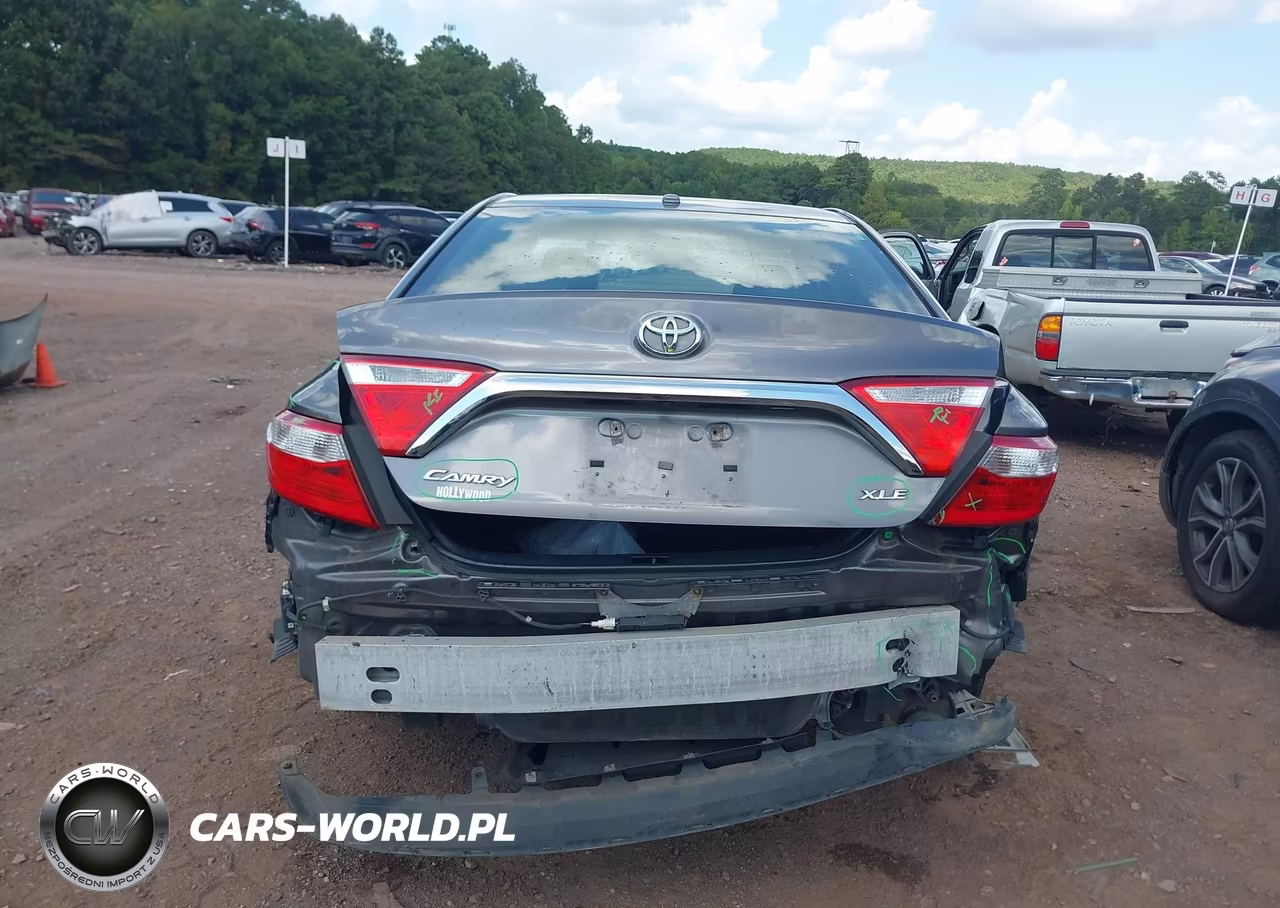2017 Toyota Camry Xle VIN:4T1BF1FK8HU737727 - 17