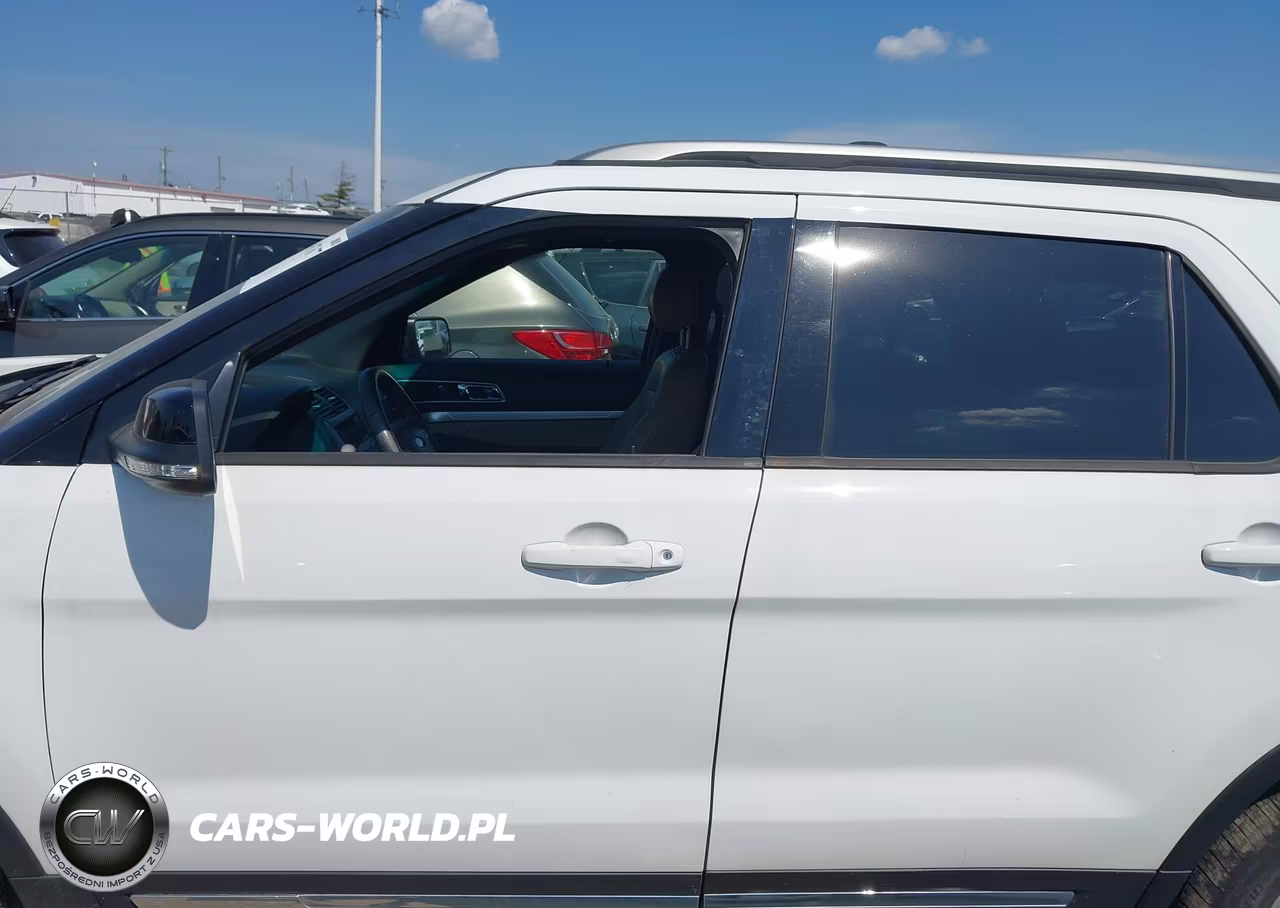 2017 Ford Explorer Xlt VIN:1FM5K8DH2HGC26716 - 14