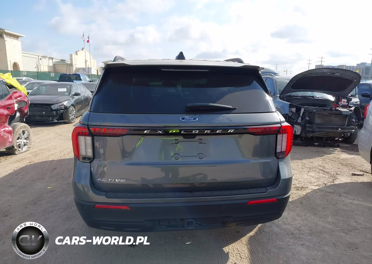 2025 Ford Explorer Active VIN:1FMUK7DH7SGC54590 - 17