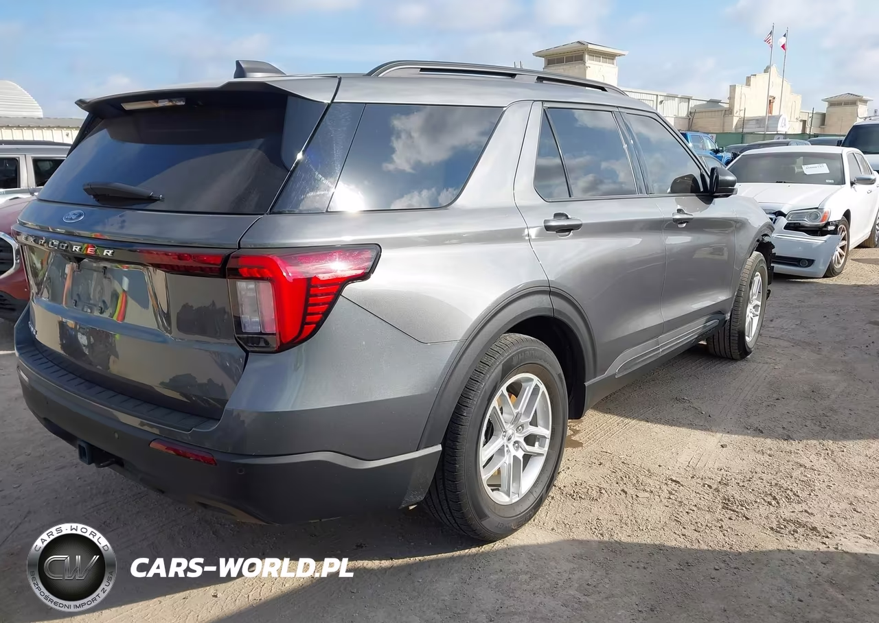 2025 Ford Explorer Active VIN:1FMUK7DH7SGC54590 - 4