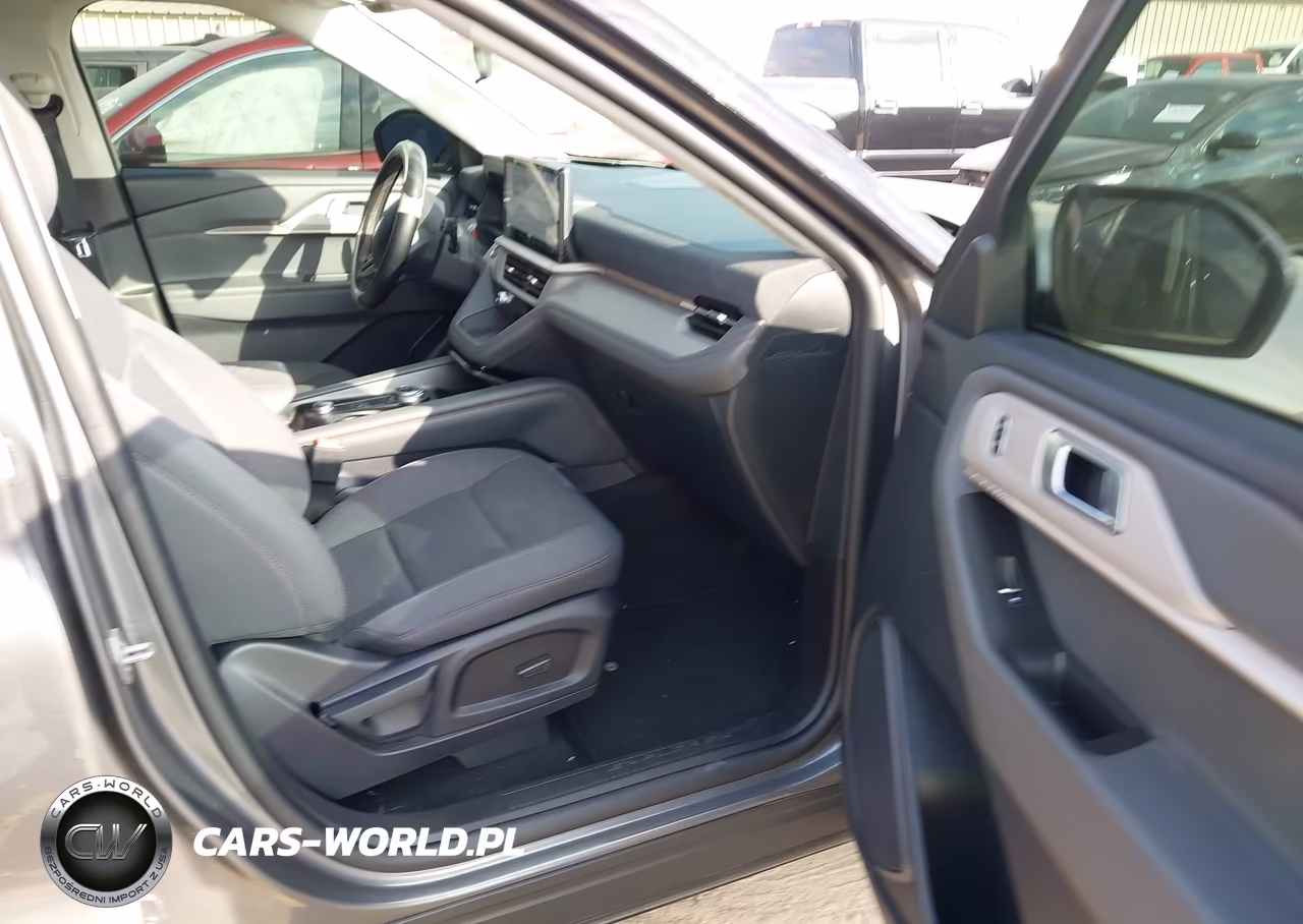 2025 Ford Explorer Active VIN:1FMUK7DH7SGC54590 - 5