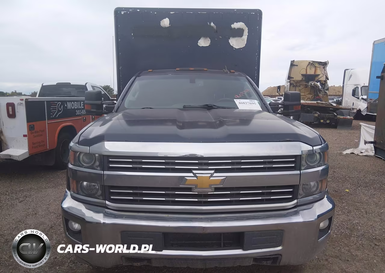 2017 Chevrolet Silverado 3500Hd Chassis Lt VIN:1GB3KZCG6HF159767 - 12