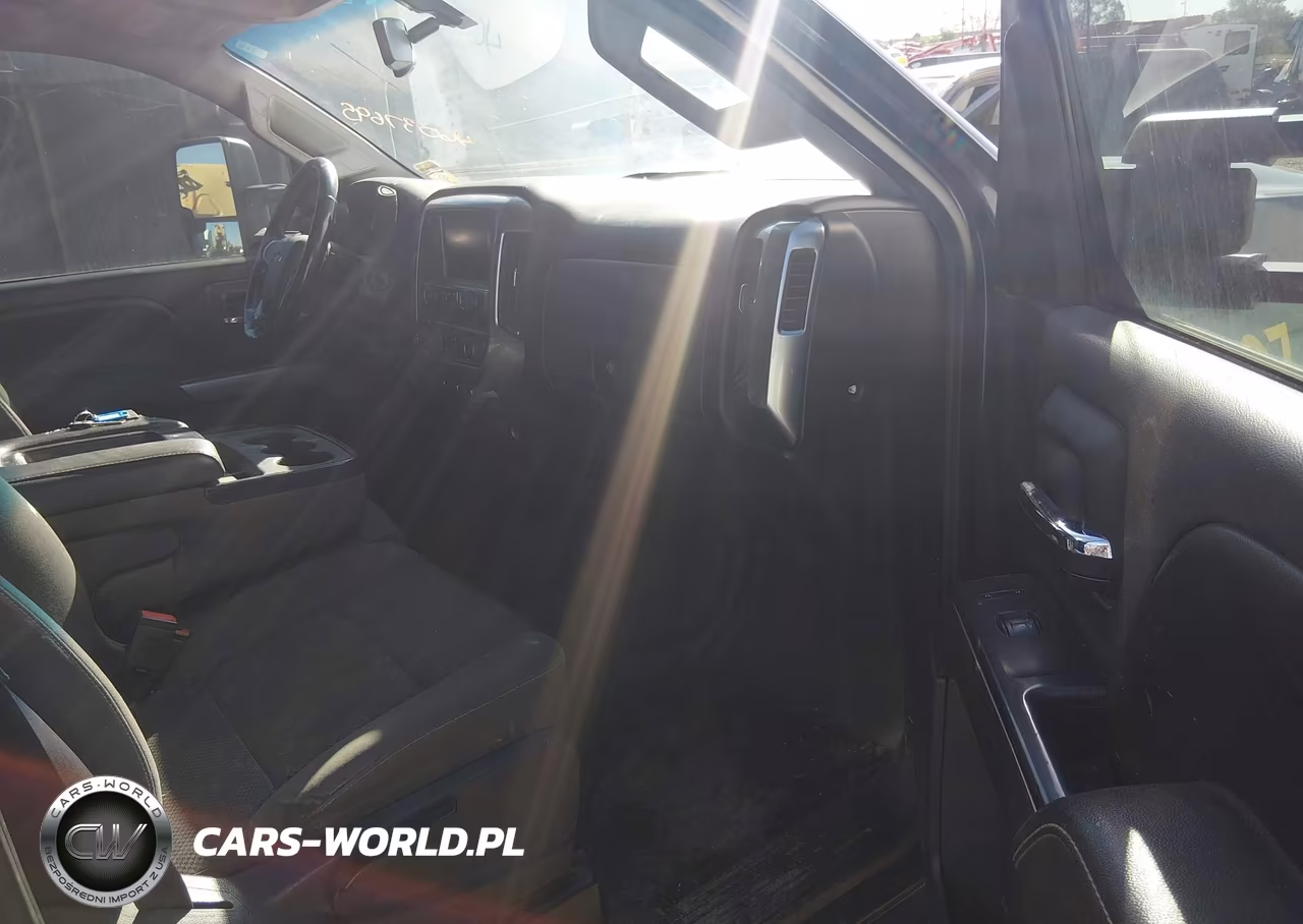 2017 Chevrolet Silverado 3500Hd Chassis Lt VIN:1GB3KZCG6HF159767 - 5