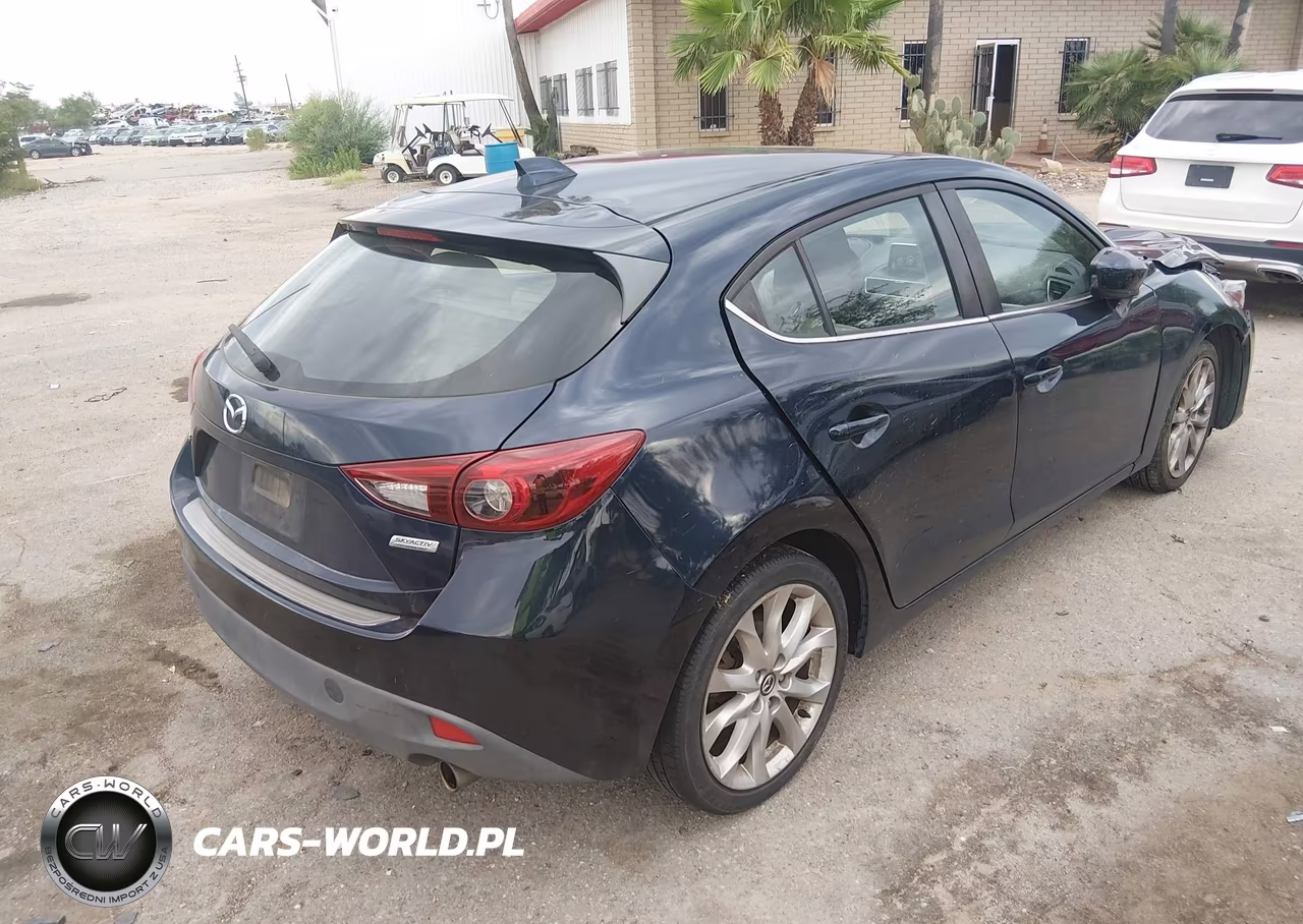 2015 Mazda Mazda3 S Grand Touring VIN:JM1BM1M35F1238632 - 4