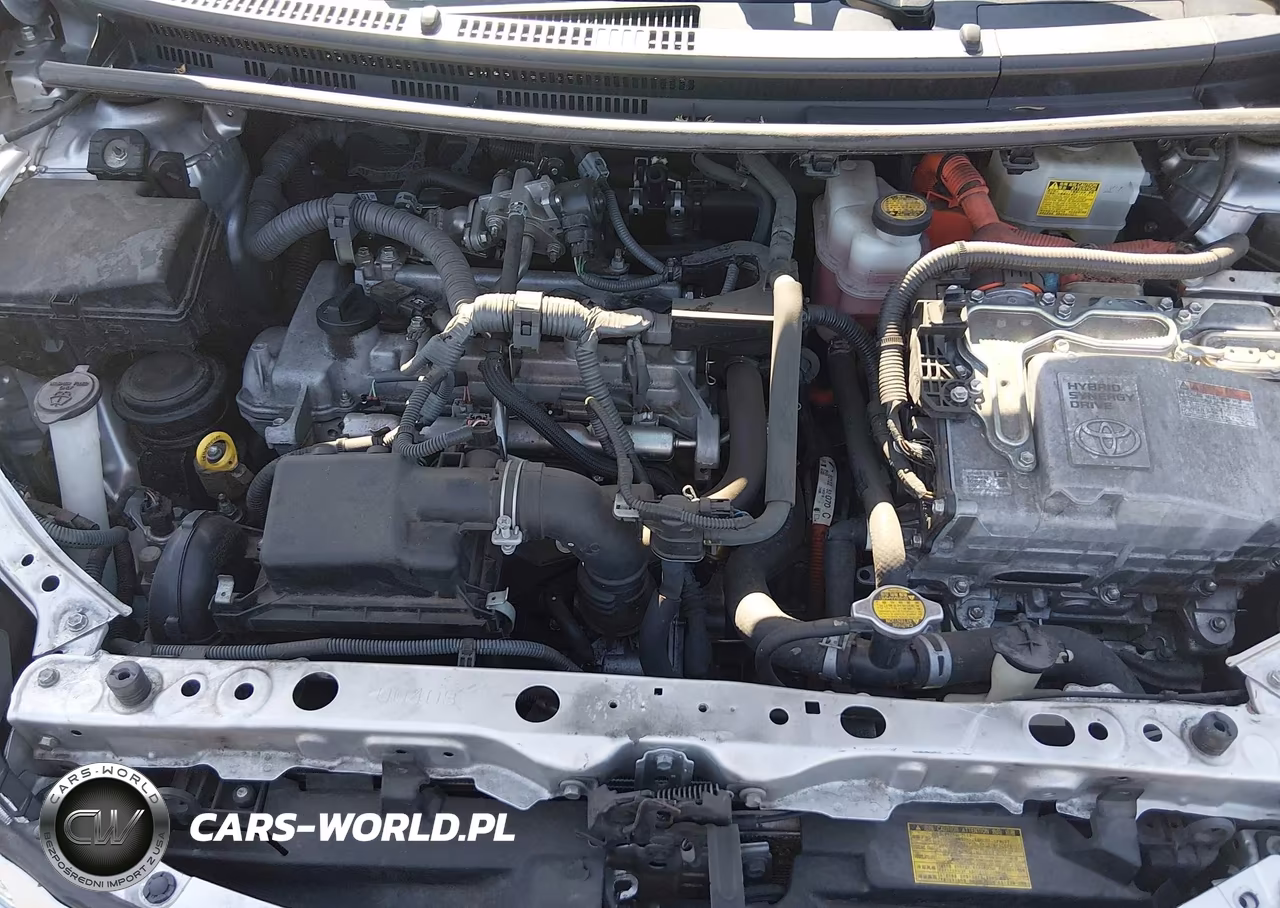 2012 Toyota Prius C Four VIN:JTDKDTB36C1007023 - 10
