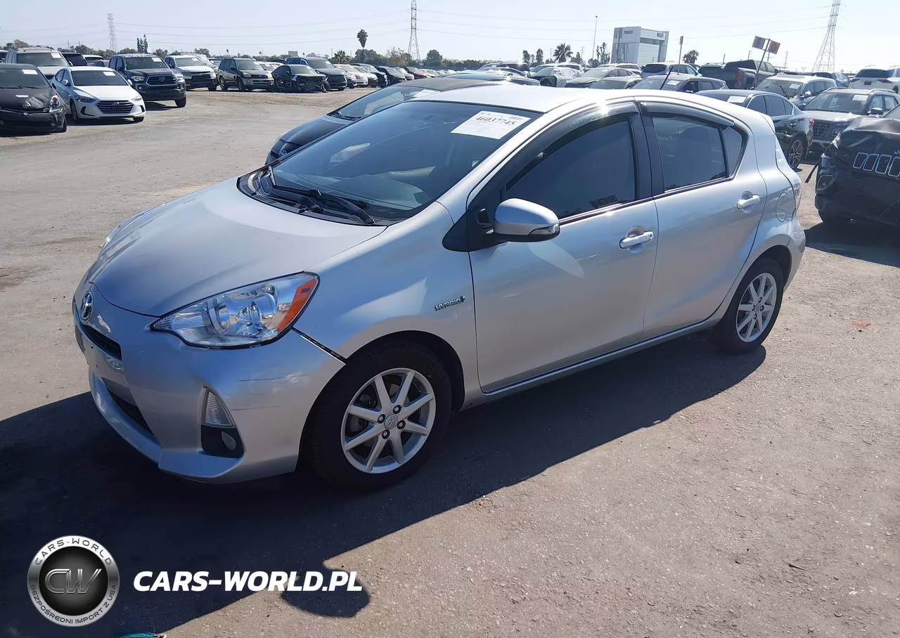 2012 Toyota Prius C Four VIN:JTDKDTB36C1007023 - 2