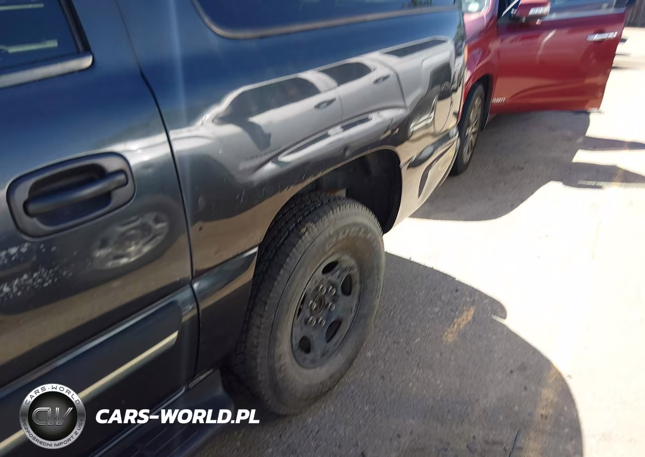 2004 Chevrolet Suburban K1500 VIN:3GNFK16Z34G290243 - 6