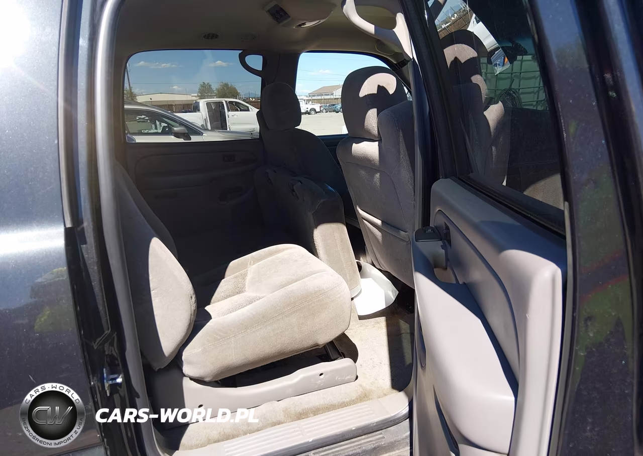 2004 Chevrolet Suburban K1500 VIN:3GNFK16Z34G290243 - 8