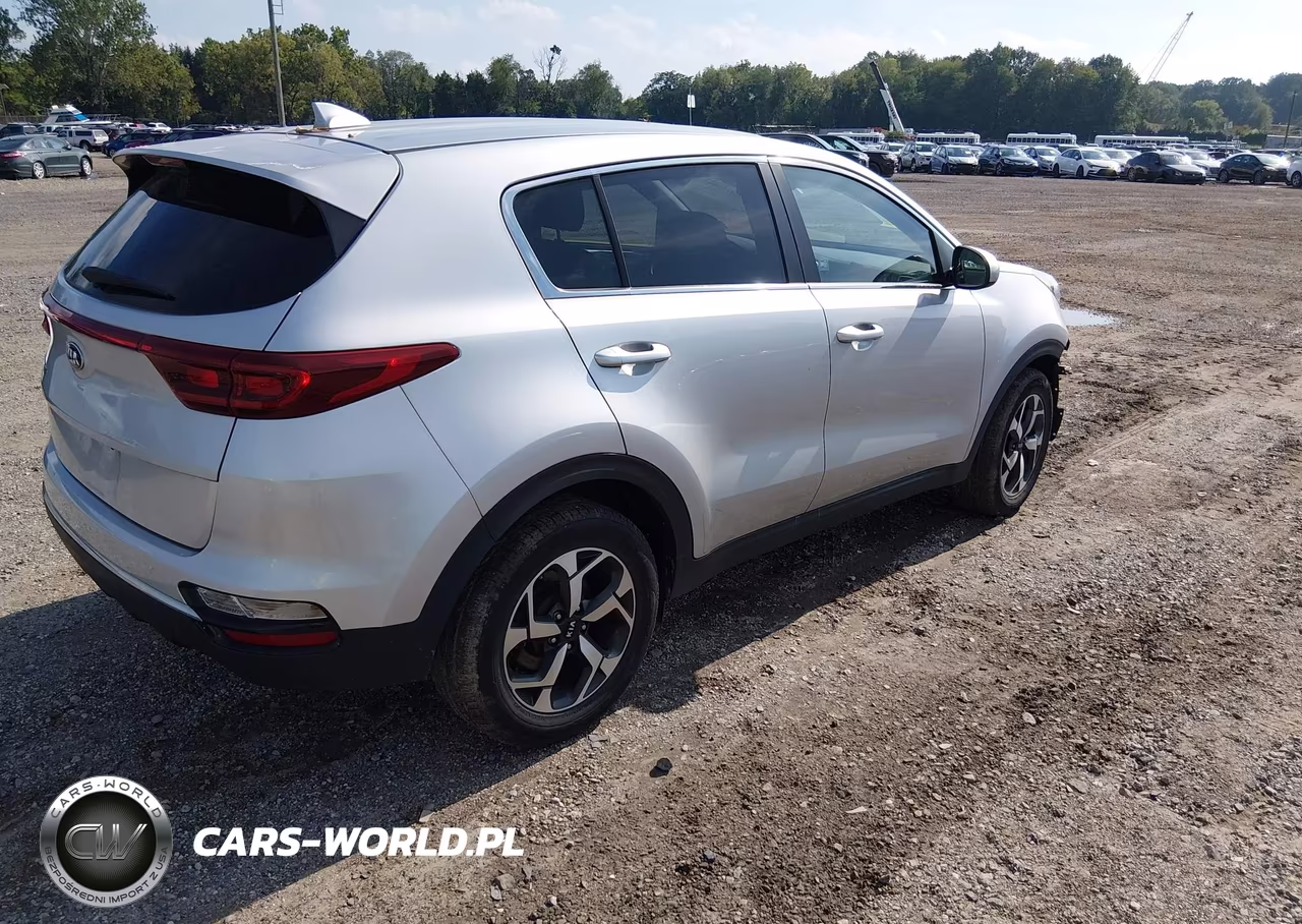 2021 Kia Sportage Lx VIN:KNDPM3AC5M7890005 - 4