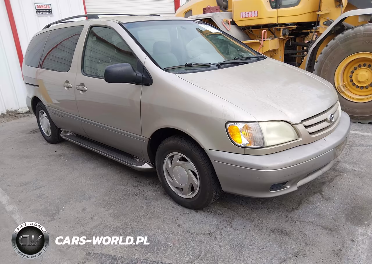2002 Toyota Sienna Le